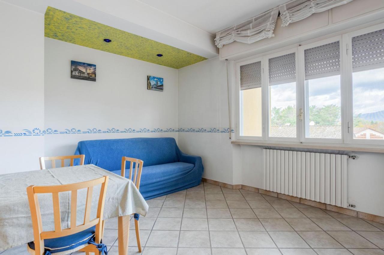 Lucca Roomy Apartment With Balcony And Parking! Luaran gambar