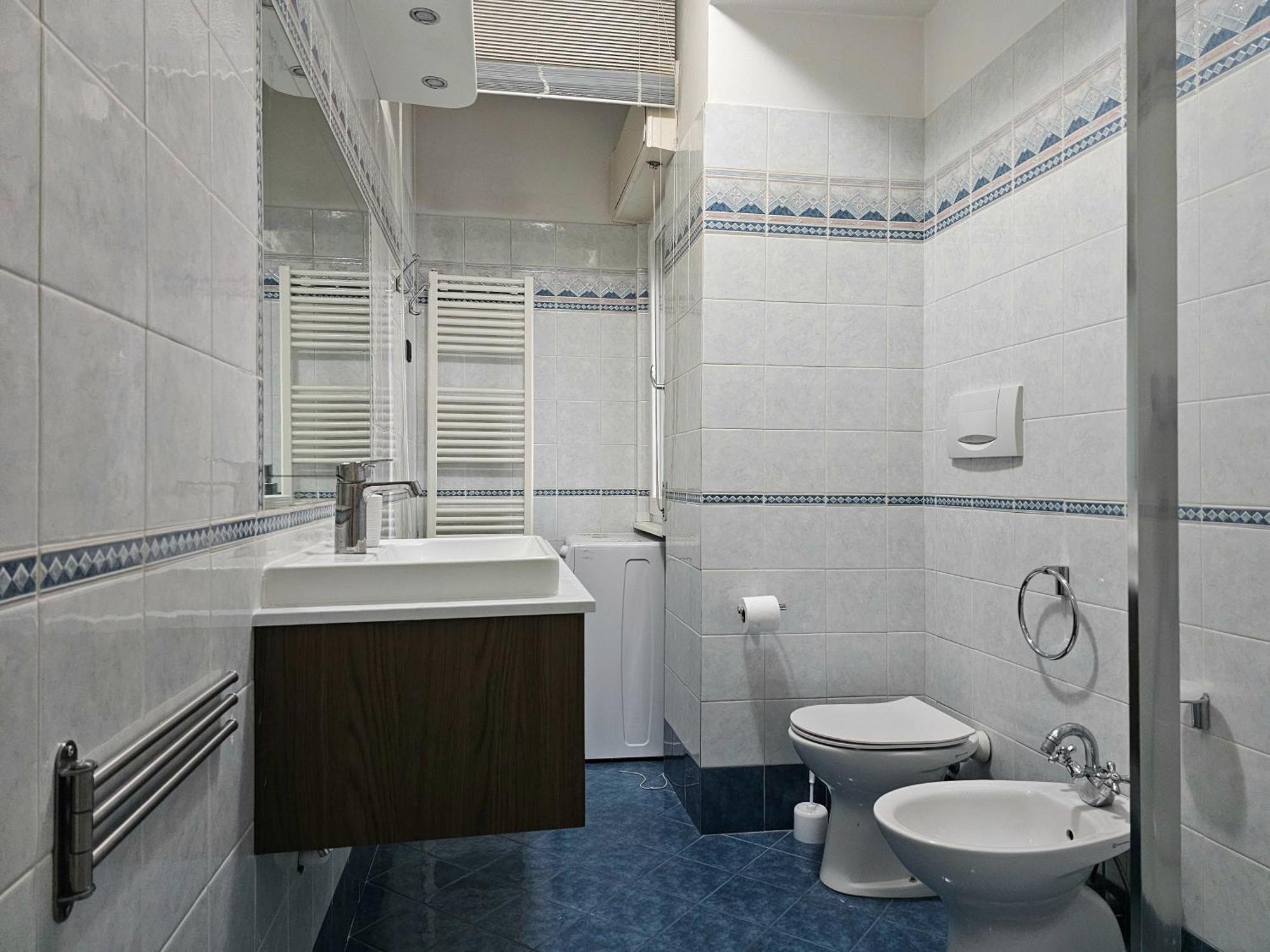 Lucca Roomy Apartment With Balcony And Parking! Luaran gambar