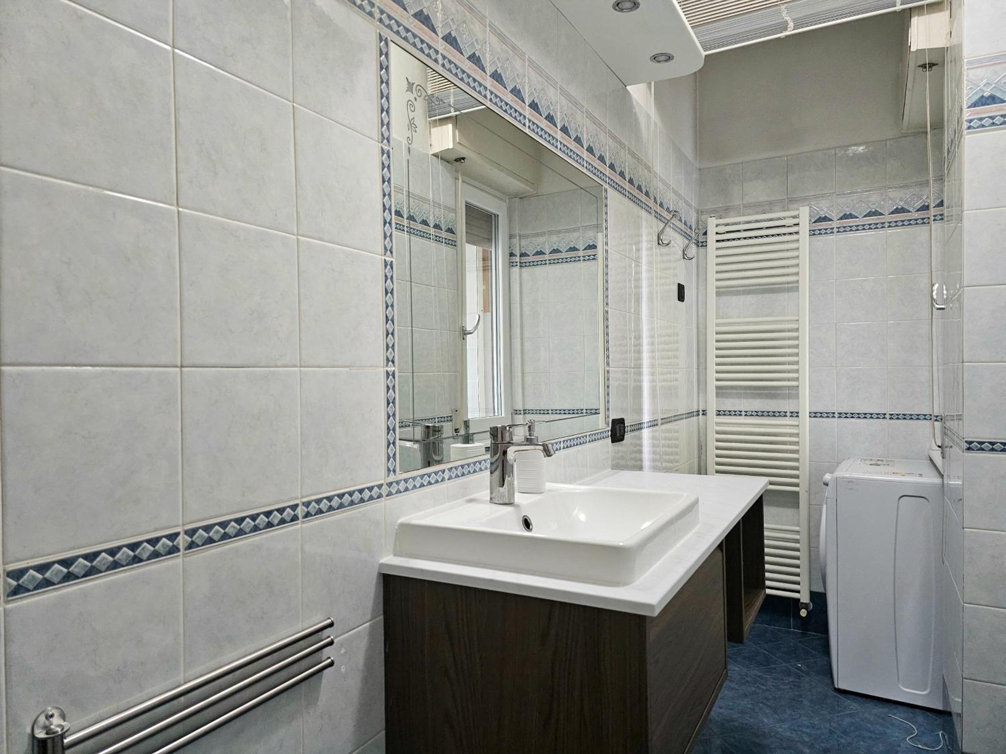 Lucca Roomy Apartment With Balcony And Parking! Luaran gambar